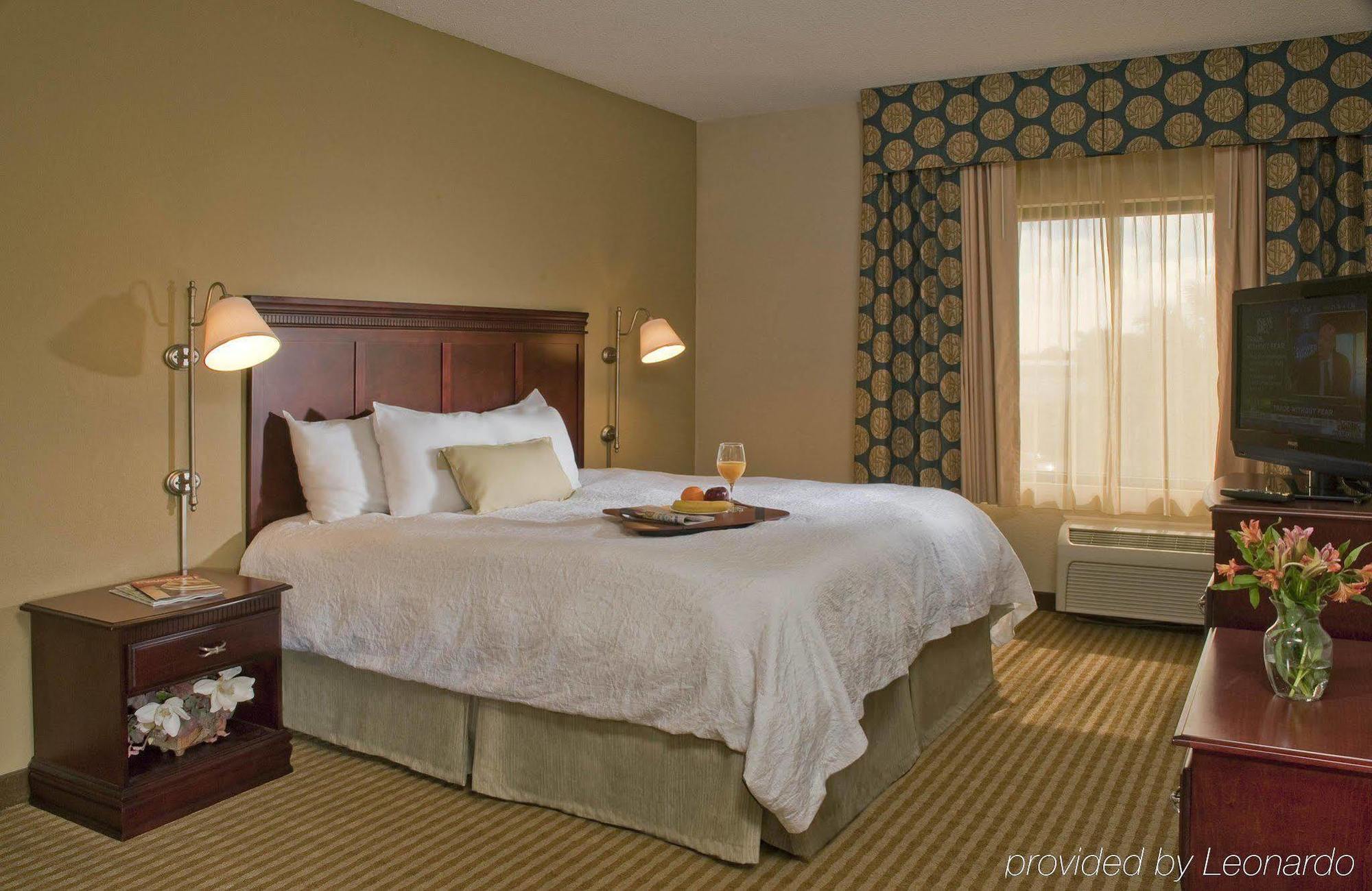 Hotel Hampton Palm Gardens